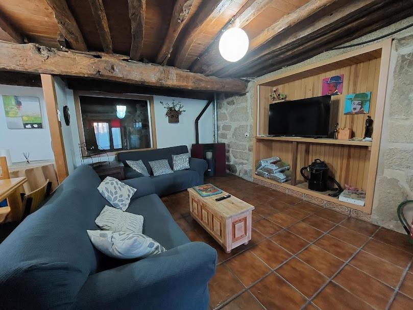 La Casa De Las Rocas - En La Ribeira Sacra 노게이라데라민 외부 사진